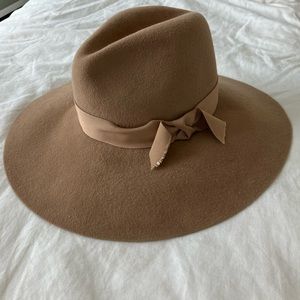 Tan wool wide-brimmed hat designed in nyc